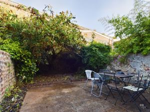 Photo 11- click for photo gallery